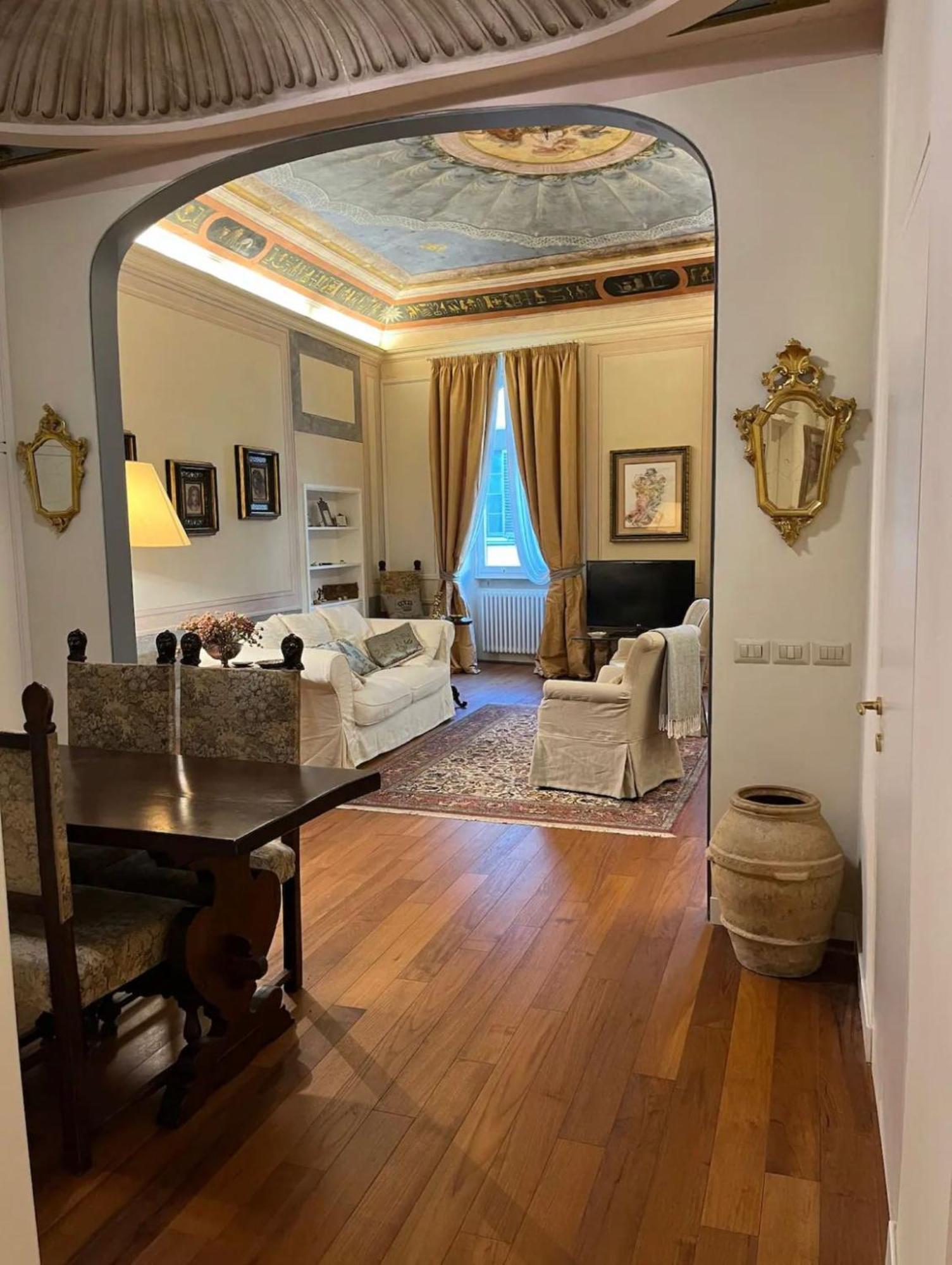Lusso E Charme! Διαμέρισμα Φλωρεντία Εξωτερικό φωτογραφία